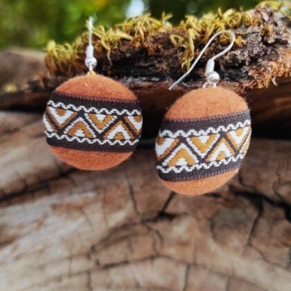 Ethnic small brown earrings
